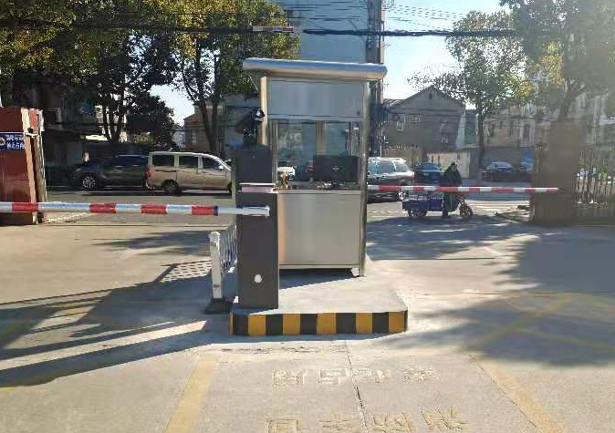 停車場系統中道閘桿容易被撞壞的原因分析