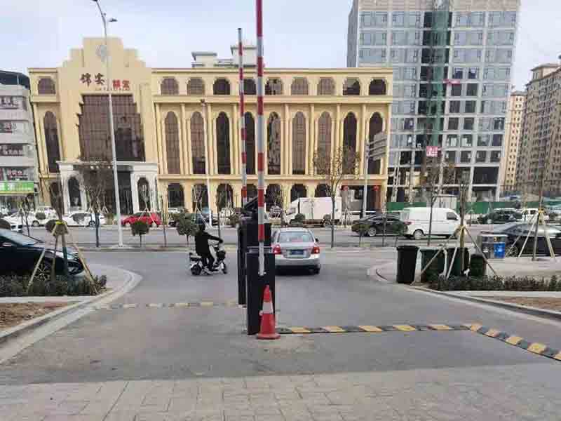 停車場管理系統的功能具體是怎么操作的？