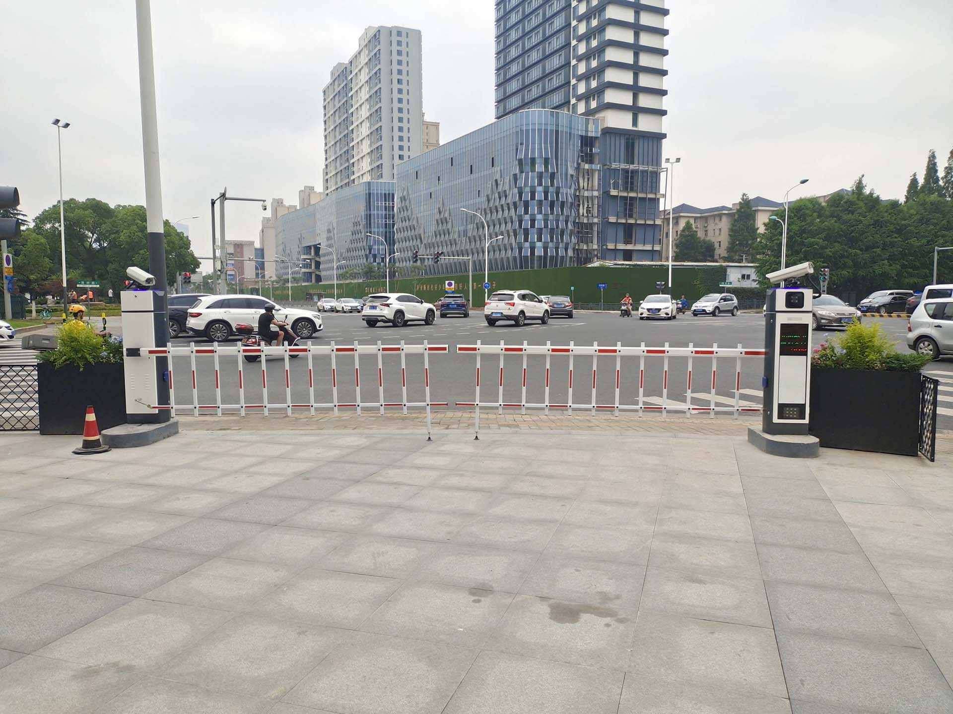 選購道閘時的注意事項有哪些