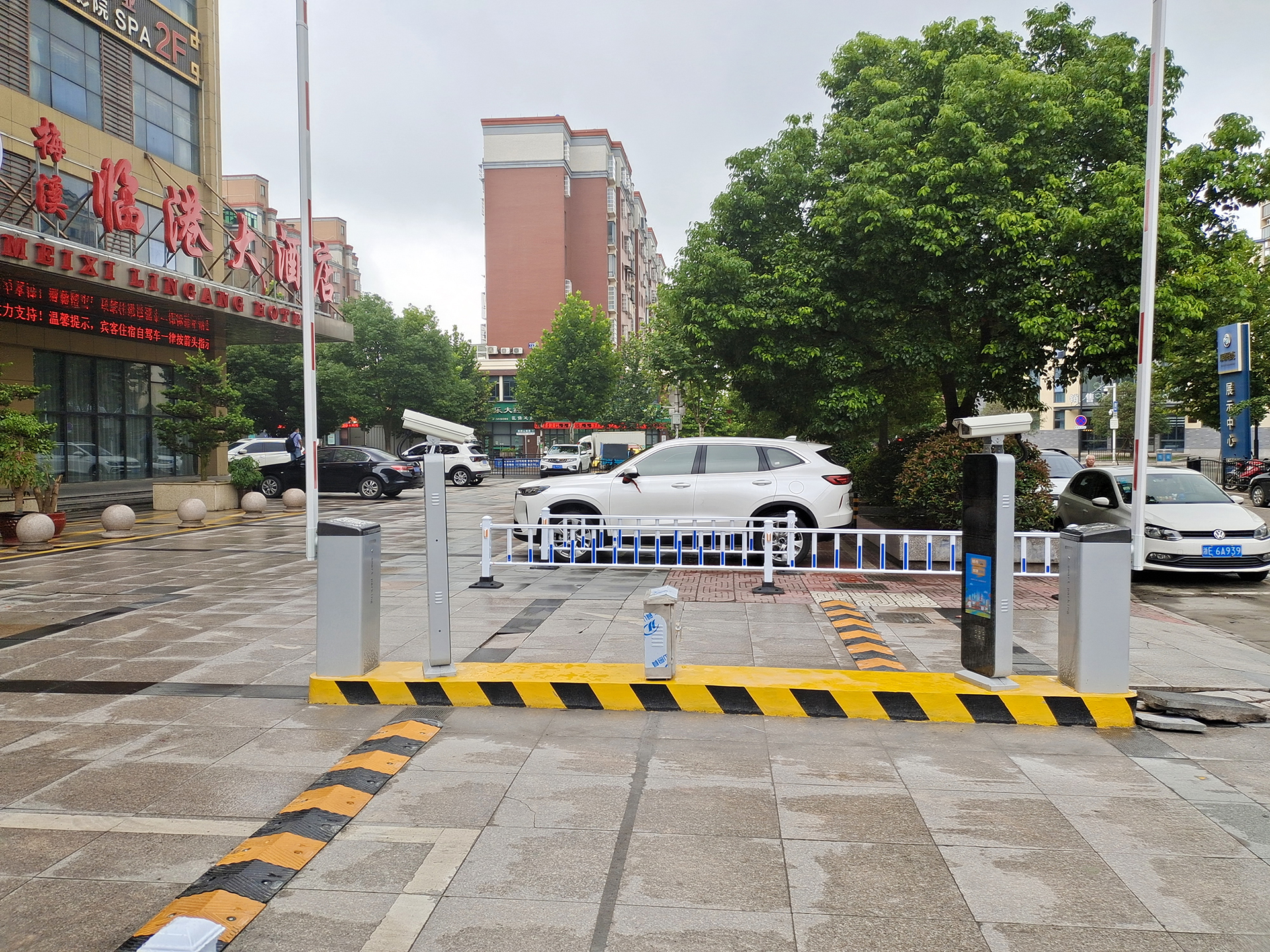 停車場道閘一體機系統的常見故障如何排查？