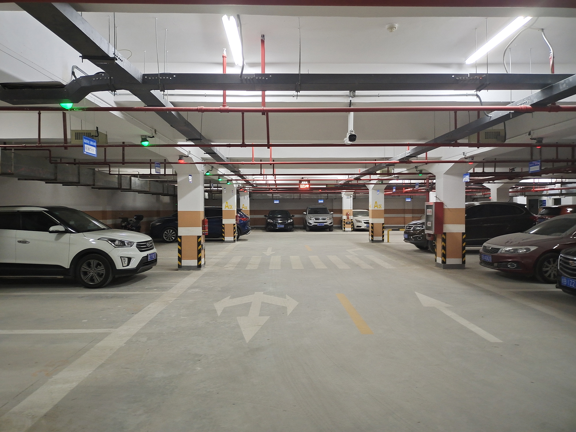 三種車位引導系統(tǒng)的優(yōu)缺點之超聲波系統(tǒng)