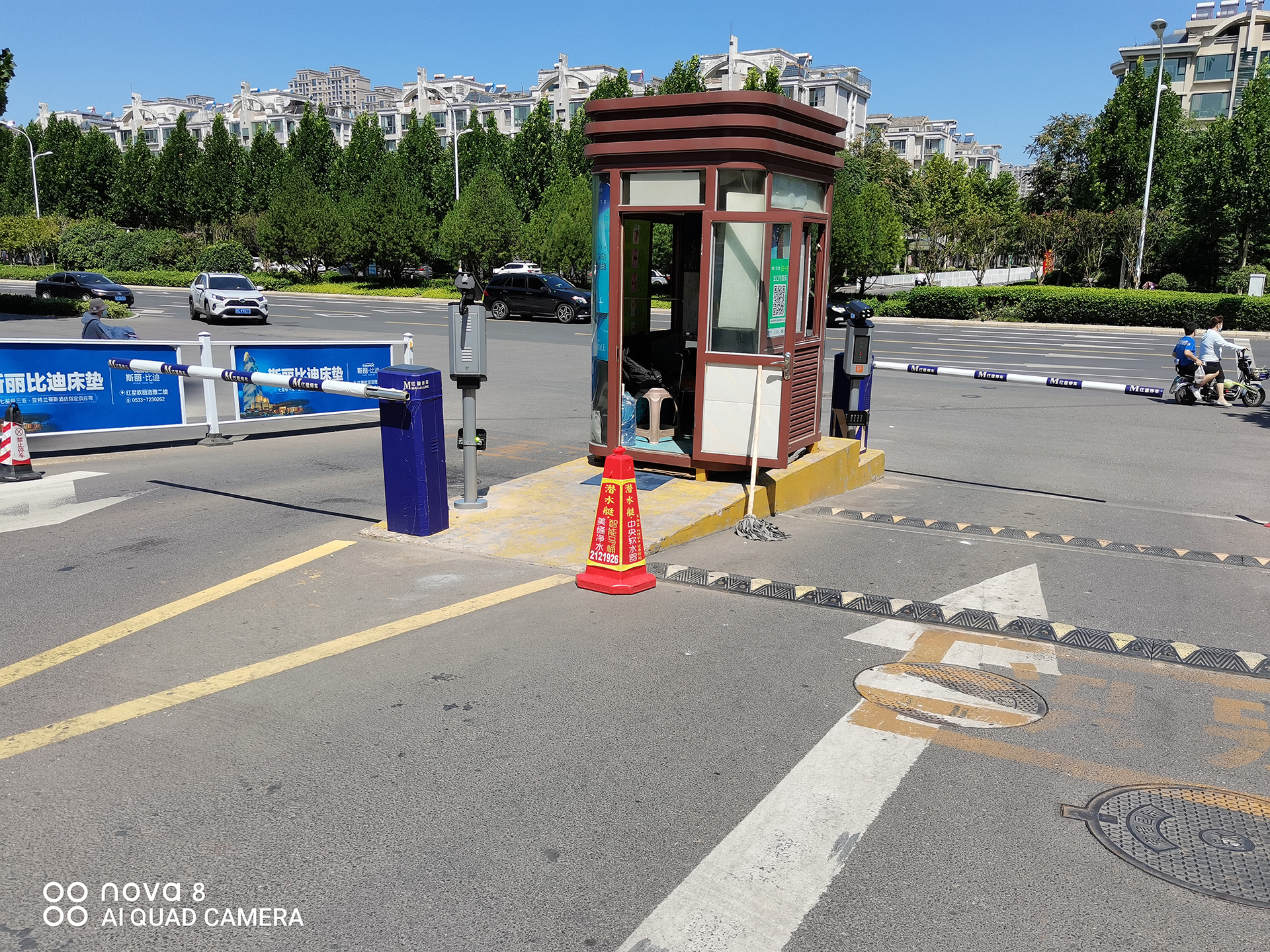 大型停車場是如何實現智能化的快速停車？